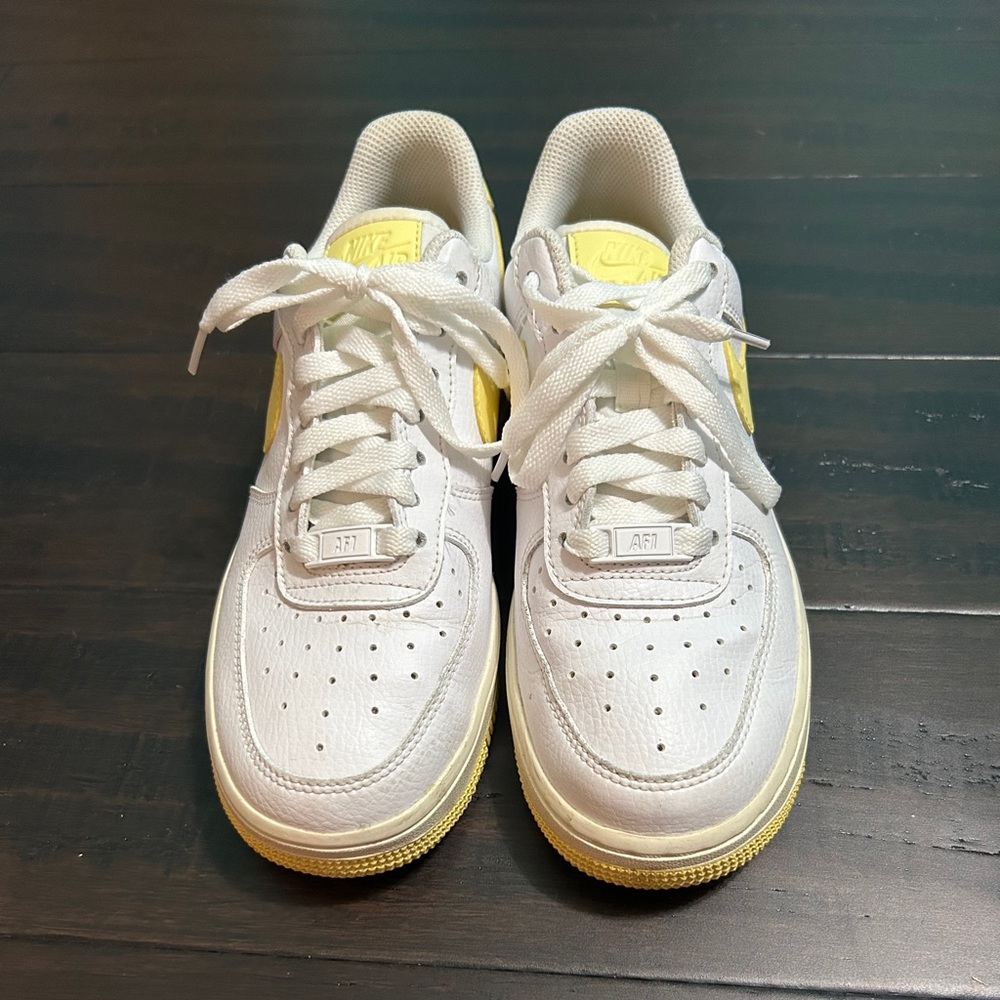 Nike Air Force 1s - Picture 3 of 5